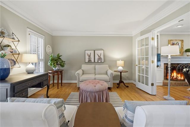 10985 Wilshire Chase Drive, Johns Creek, GA 30097