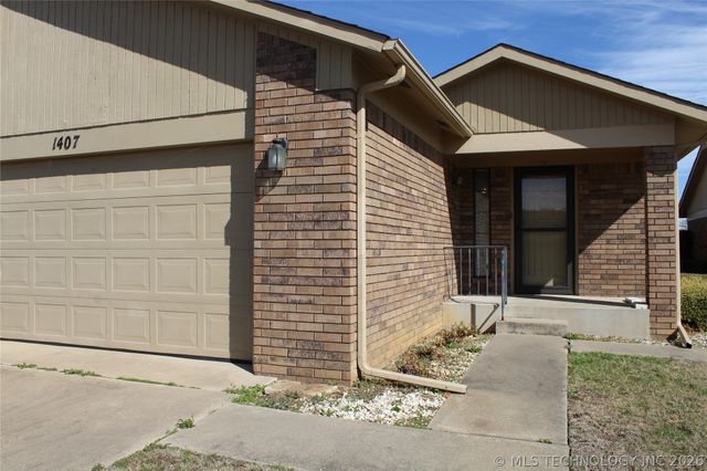 1407 Windsor Drive, Ardmore, OK 73401