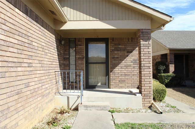 1407 Windsor Drive, Ardmore, OK 73401