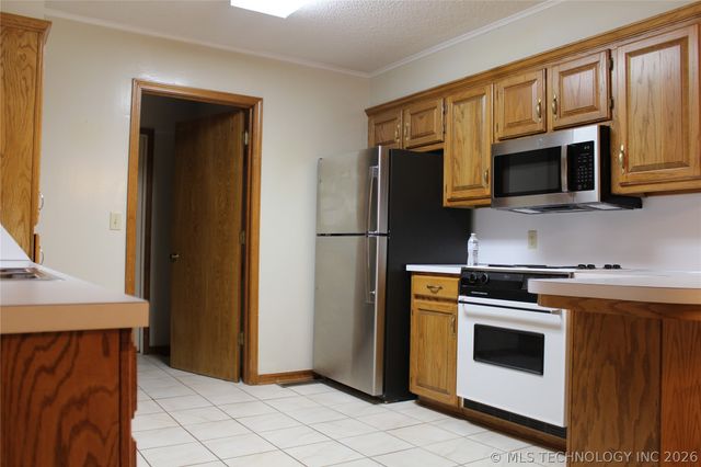 1407 Windsor Drive, Ardmore, OK 73401