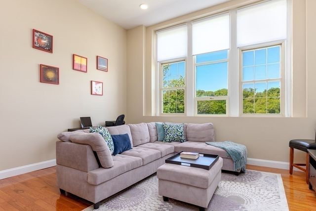 18 Eagle Nest 332, Clinton, MA 01510