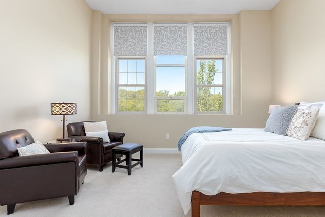 18 Eagle Nest 332, Clinton, MA 01510