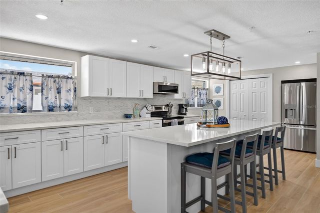 401 63RD STREET, Holmes Beach, FL 34217