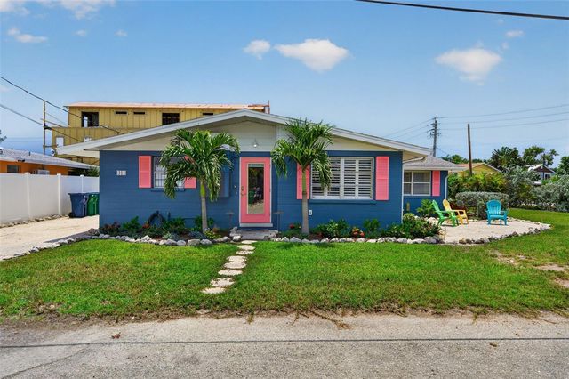 401 63RD STREET, Holmes Beach, FL 34217