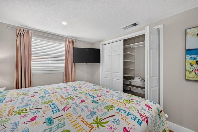 401 63RD STREET, Holmes Beach, FL 34217