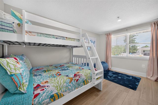 401 63RD STREET, Holmes Beach, FL 34217
