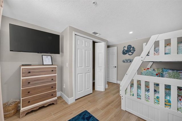 401 63RD STREET, Holmes Beach, FL 34217