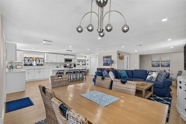 401 63RD STREET, Holmes Beach, FL 34217