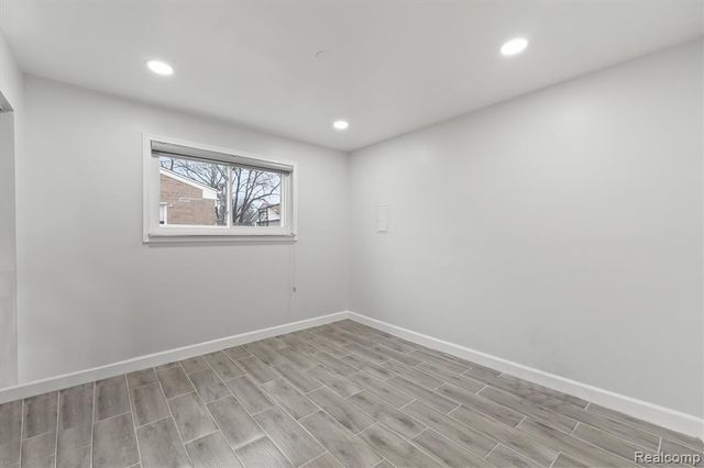 30684 Gladys Avenue, Westland, MI 48185