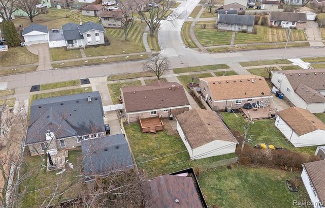 30684 Gladys Avenue, Westland, MI 48185