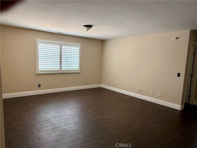 12244 Knobhill, Victorville, CA 92392