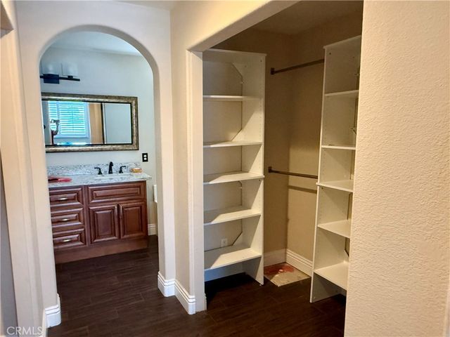 12244 Knobhill, Victorville, CA 92392