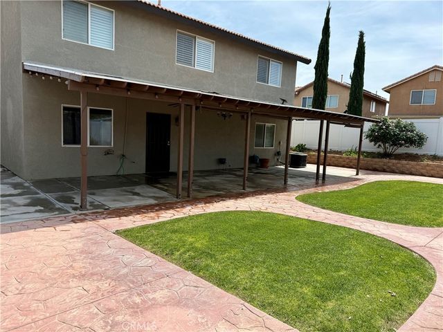 12244 Knobhill, Victorville, CA 92392