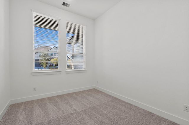 12223 Warbler Drive, Mont Belvieu, TX 77523