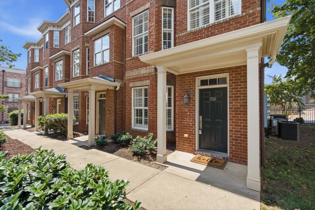 752 Wedgewood Park, Nashville, TN 37203