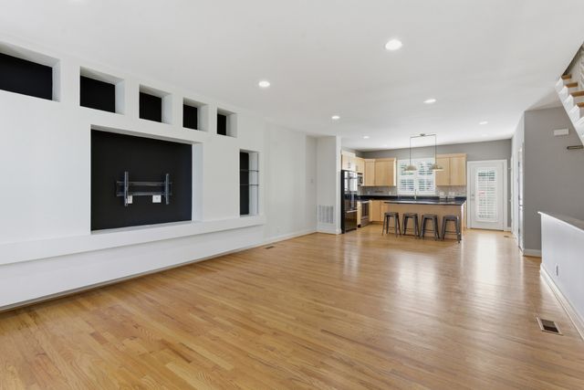 752 Wedgewood Park, Nashville, TN 37203