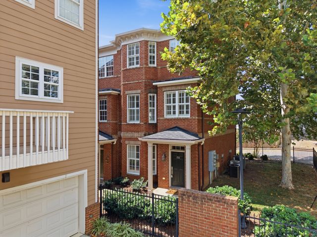 752 Wedgewood Park, Nashville, TN 37203