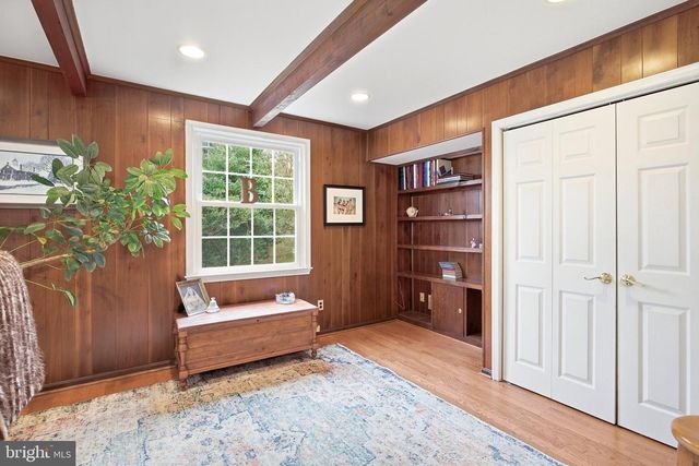 8130 BRIAR CREEK DR, Annandale, VA 22003