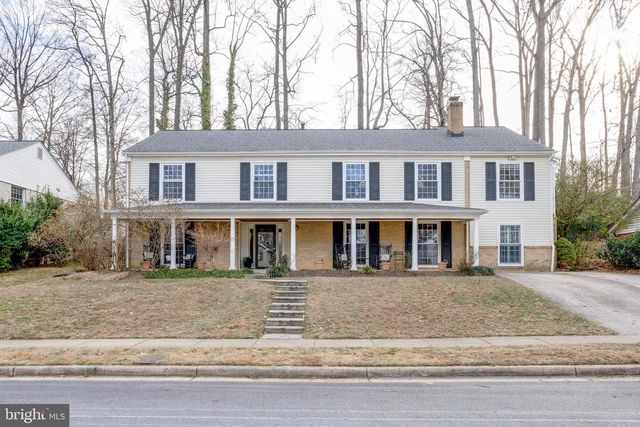 8130 BRIAR CREEK DR, Annandale, VA 22003