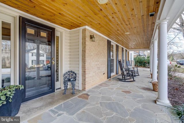 8130 BRIAR CREEK DR, Annandale, VA 22003