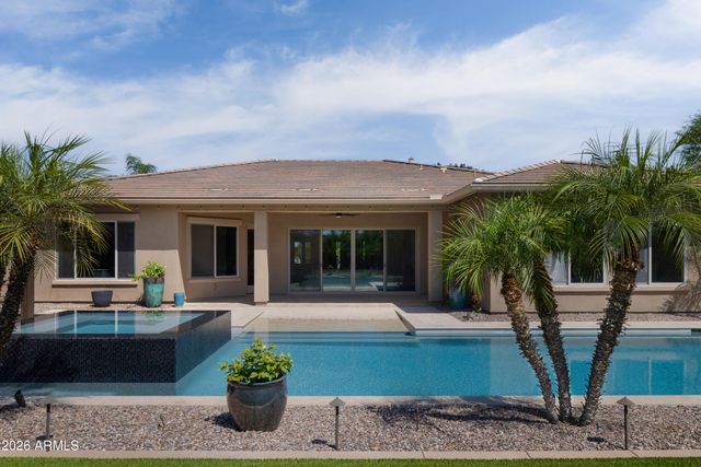 5111 S CUPERTINO Drive, Gilbert, AZ 85298