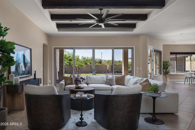 5111 S CUPERTINO Drive, Gilbert, AZ 85298