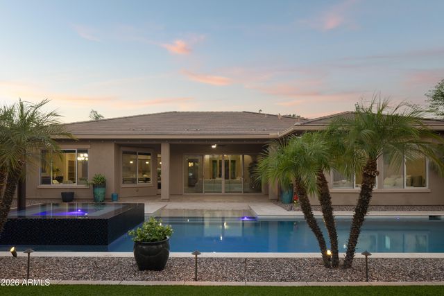 5111 S CUPERTINO Drive, Gilbert, AZ 85298