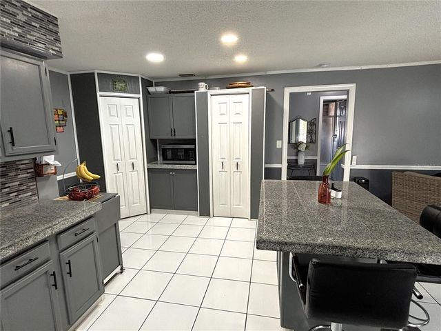 2324 CREEK SIDE DRIVE, Lakeland, FL 33811