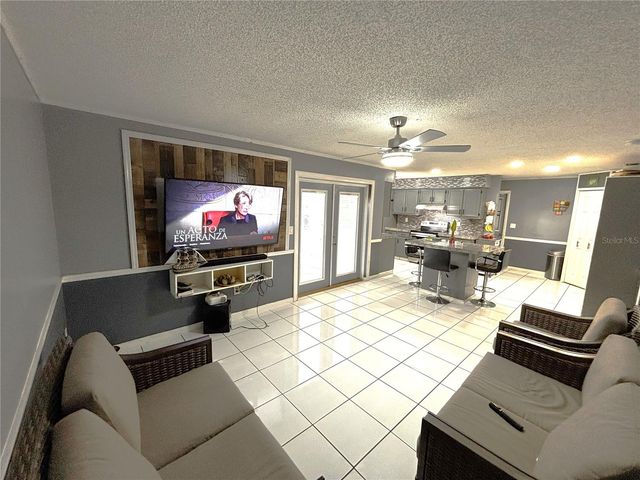 2324 CREEK SIDE DRIVE, Lakeland, FL 33811