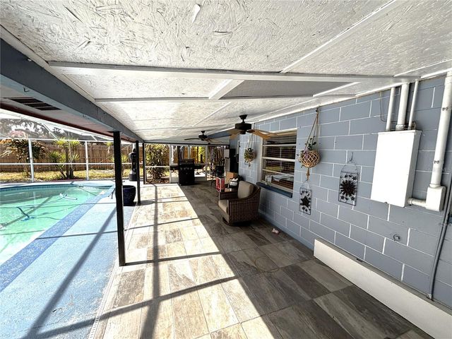 2324 CREEK SIDE DRIVE, Lakeland, FL 33811