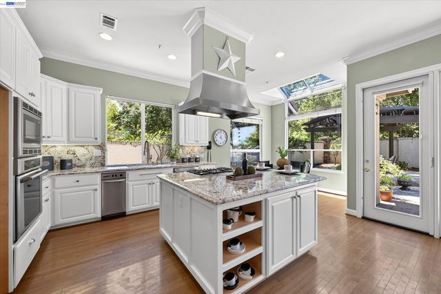 408 Cabonia Ct, Pleasanton, CA 94566