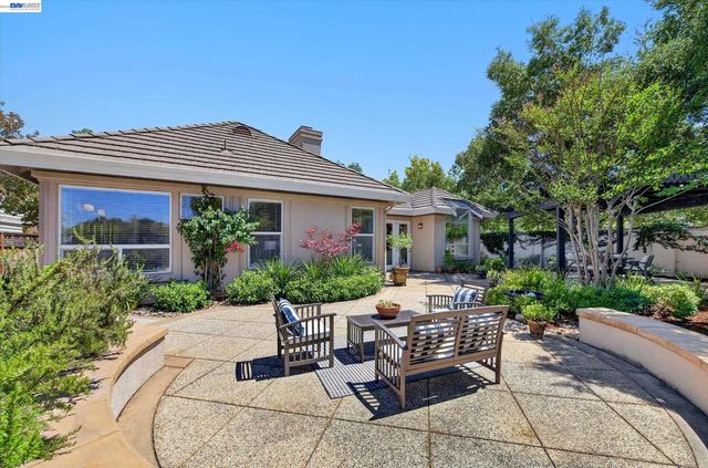 408 Cabonia Ct, Pleasanton, CA 94566
