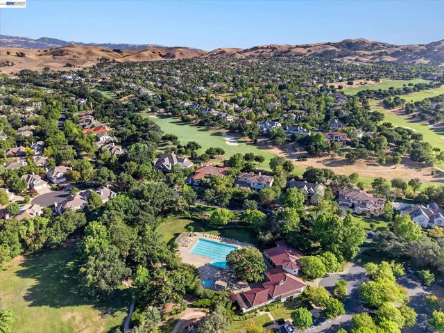 408 Cabonia Ct, Pleasanton, CA 94566