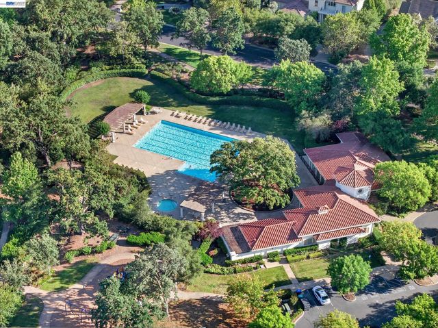 408 Cabonia Ct, Pleasanton, CA 94566