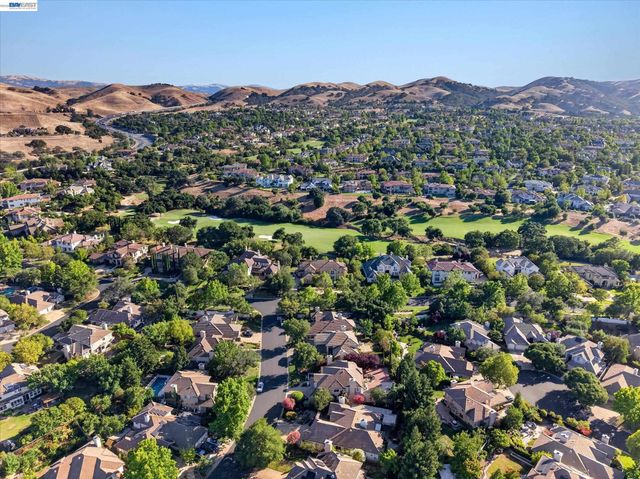 408 Cabonia Ct, Pleasanton, CA 94566