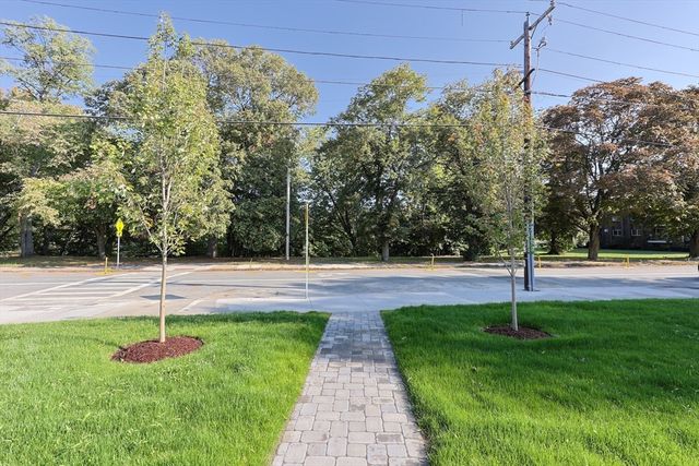 54 South St 2, Medford, MA 02155