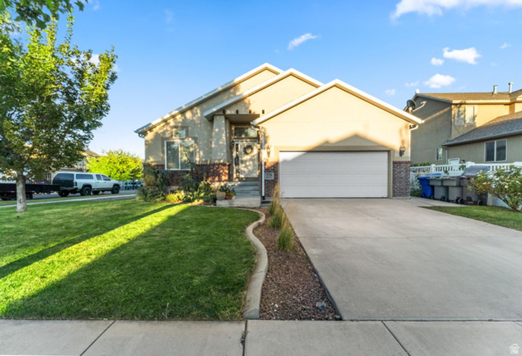 778 N ABERDEEN WAY, Saratoga Springs, UT 84045 — exterior