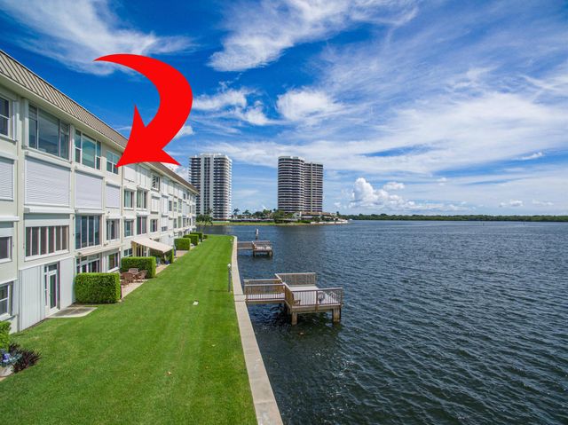 52 Yacht Club Drive 303, North Palm Beach, FL 33408