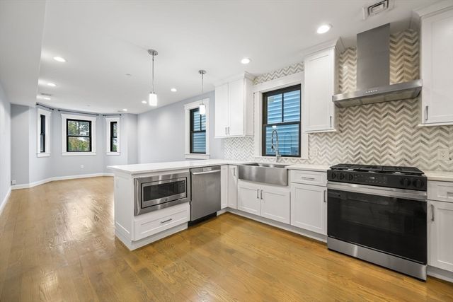 229 E Eagle St 2, Boston, MA 02128