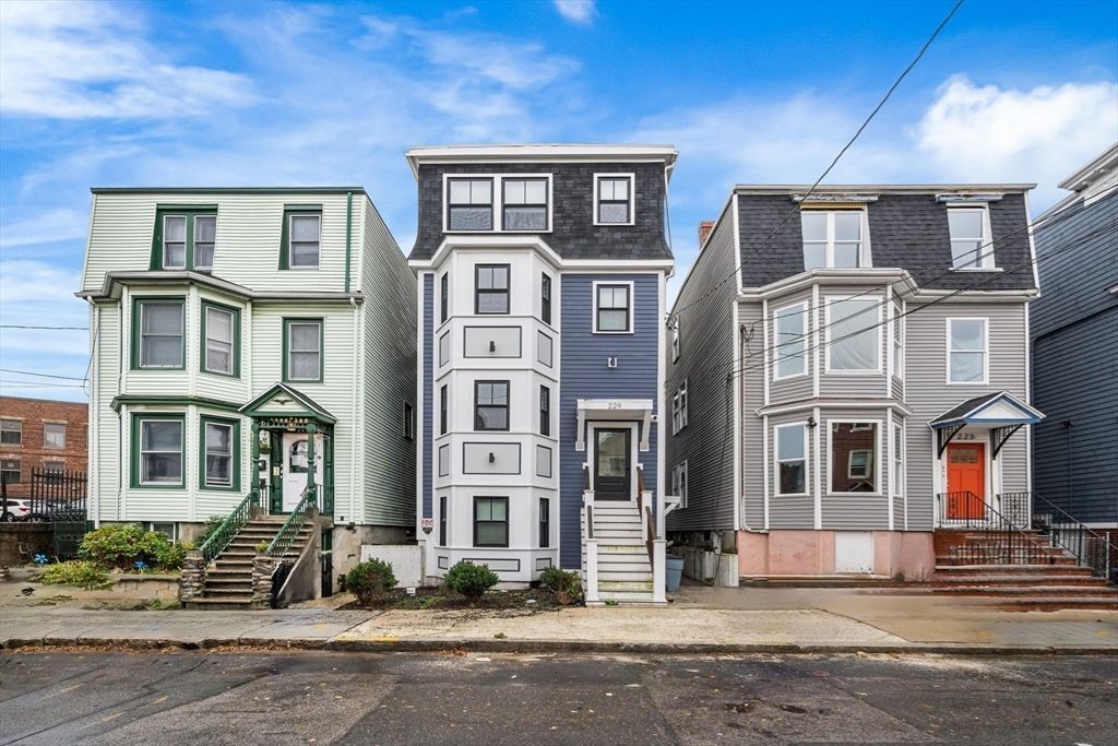 229 E Eagle St 2, Boston, MA 02128