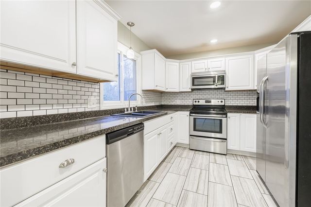 510 Hinchey Road, Gates, NY 14624