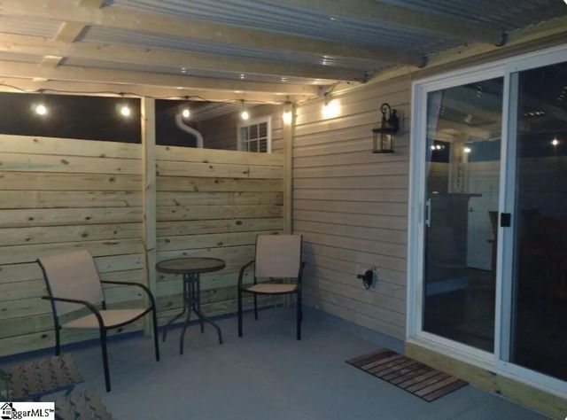 4 Headwater Court, Simpsonville, SC 29680