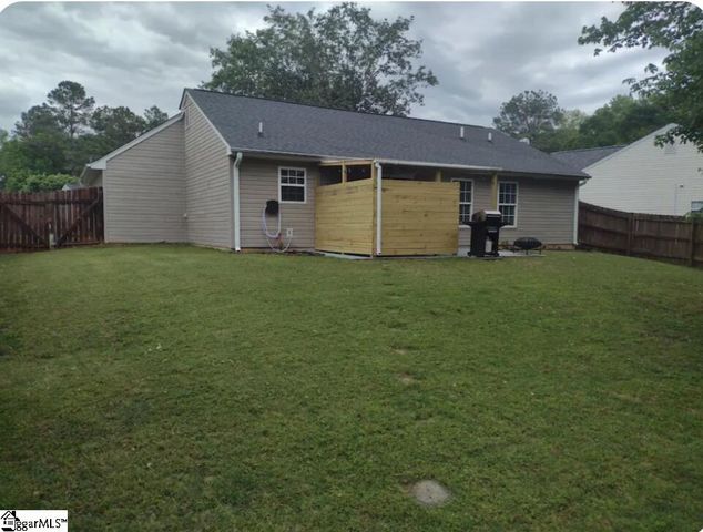 4 Headwater Court, Simpsonville, SC 29680