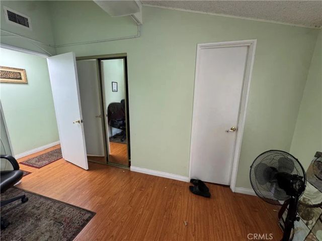 8740 Winnetka, Los Angeles, CA 91324