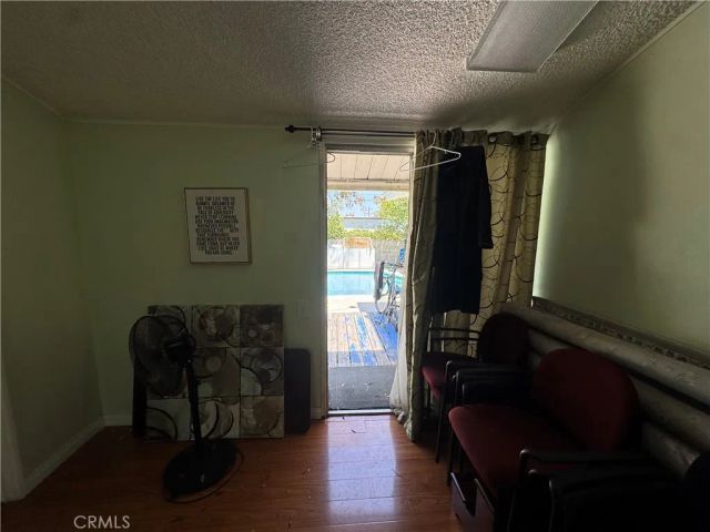 8740 Winnetka, Los Angeles, CA 91324