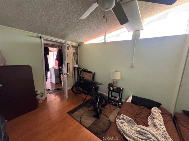 8740 Winnetka, Los Angeles, CA 91324