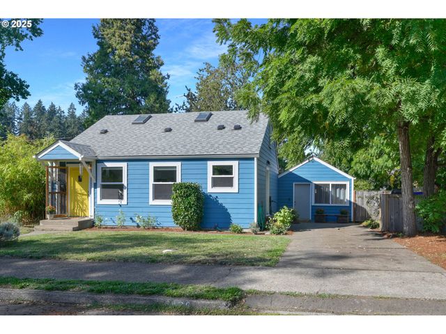 2424 NIXON St, Eugene, OR 97403
