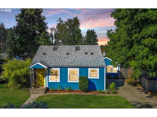 2424 NIXON St, Eugene, OR 97403