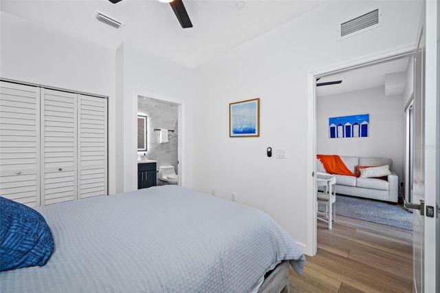 527 N GARDEN AVENUE Unit South, Clearwater, FL 33755