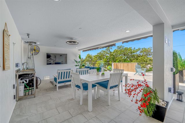 527 N GARDEN AVENUE Unit South, Clearwater, FL 33755